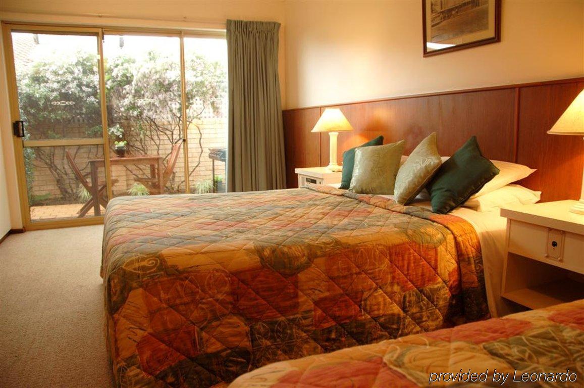 Augusta'S Georgiana Molloy Motel Ruang foto