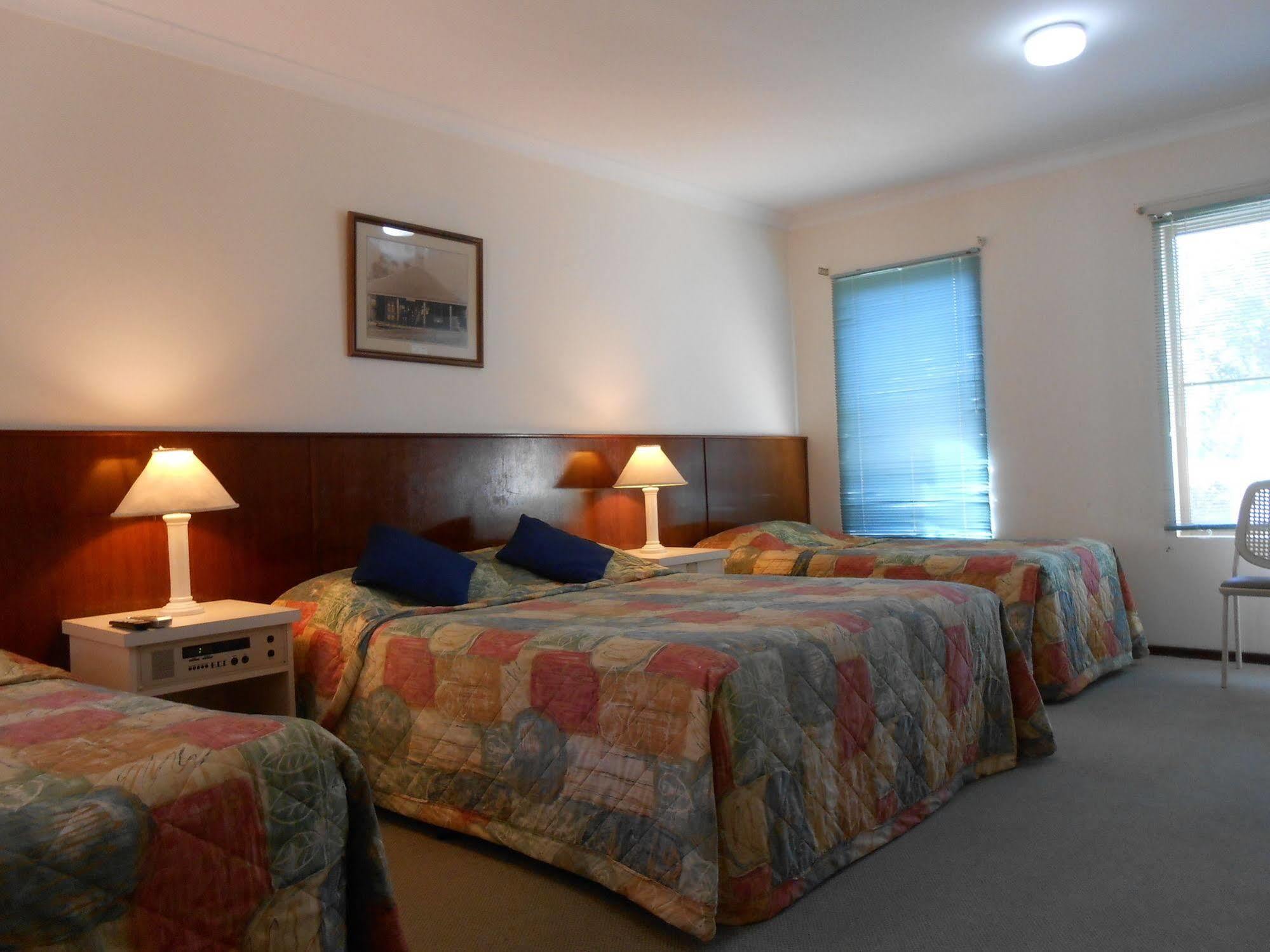 Augusta'S Georgiana Molloy Motel Bagian luar foto